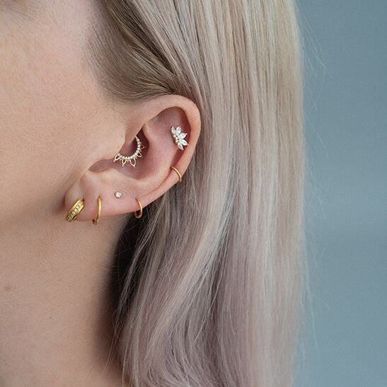 SPECKLE: Top 10 Tips for Cleaning an Ear Piercing