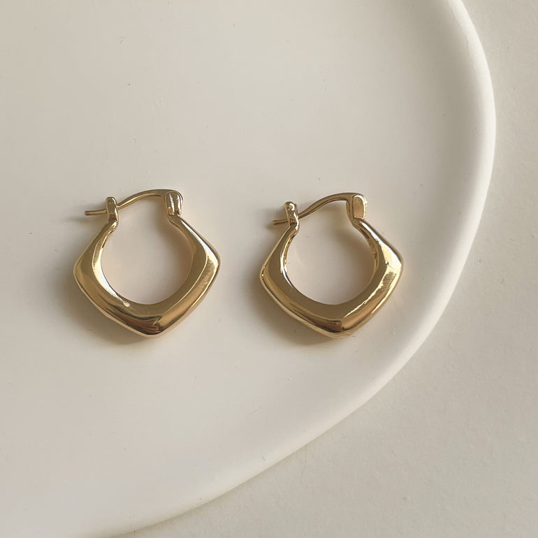 The gold hoops every girl needs 