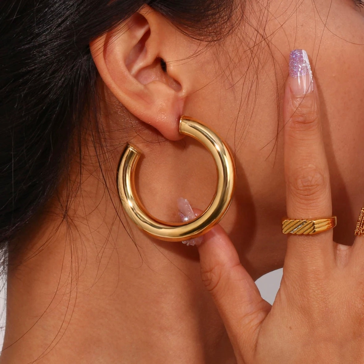 thick gold hoop earrings, Sydney australia