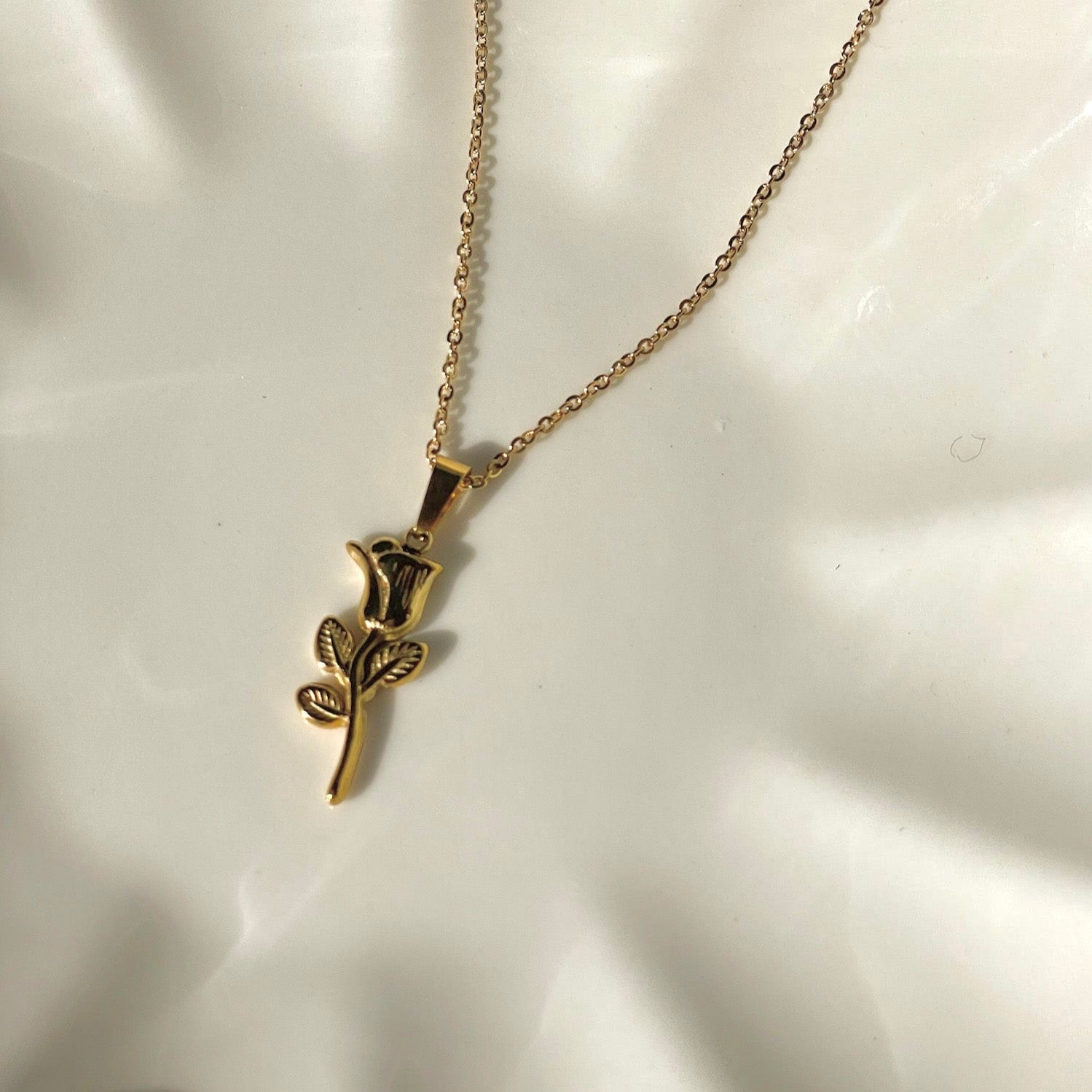 gold rose pendant necklace, Sydney australia
